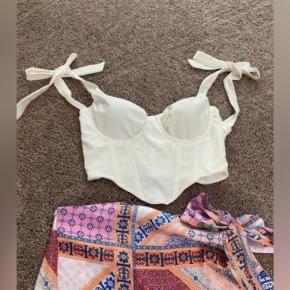 PREMIUM WRAP KNOT SCARF SKIRT and Tie Shoulder Bustier Bandana Crop Top size L - Picture 4 of 9